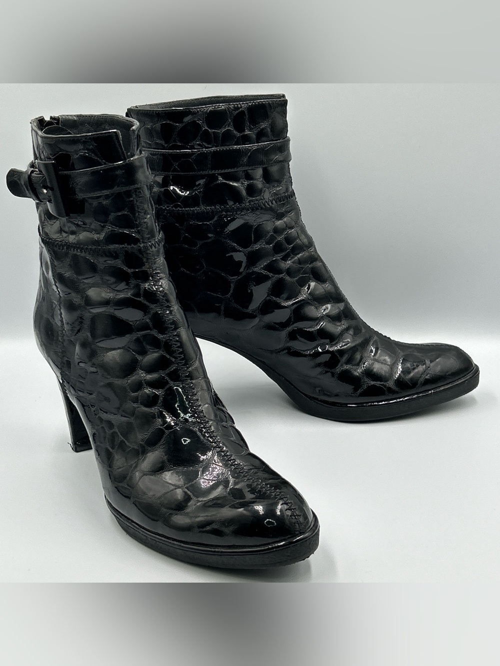 STUART WEITZMAN Ankle Boot Size 8.5 Black Patent Leather Dress Evening Split Toe